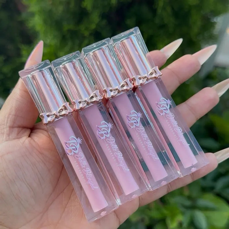 Long-Lasting Nude Matte Liquid Cream with Intense Pigmentation